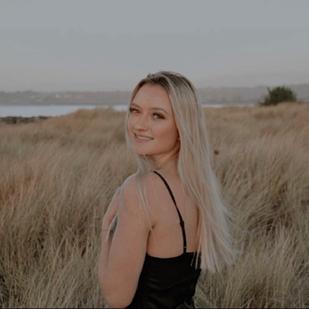Meet your Posher, Alexa